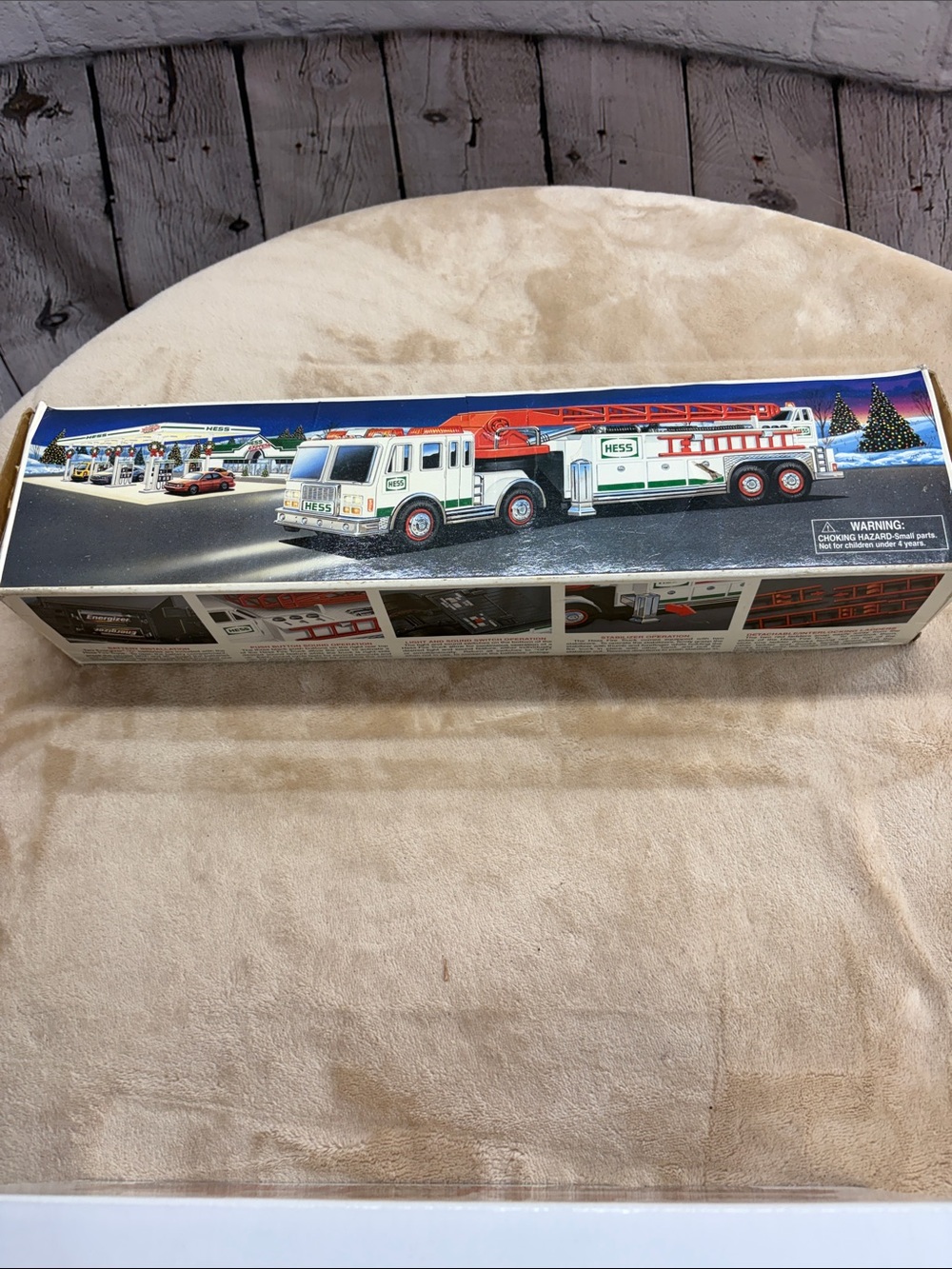 HESS 2000 White & Green Hess Toy Fire Ladder Truck - Collectible Kids Vehicle